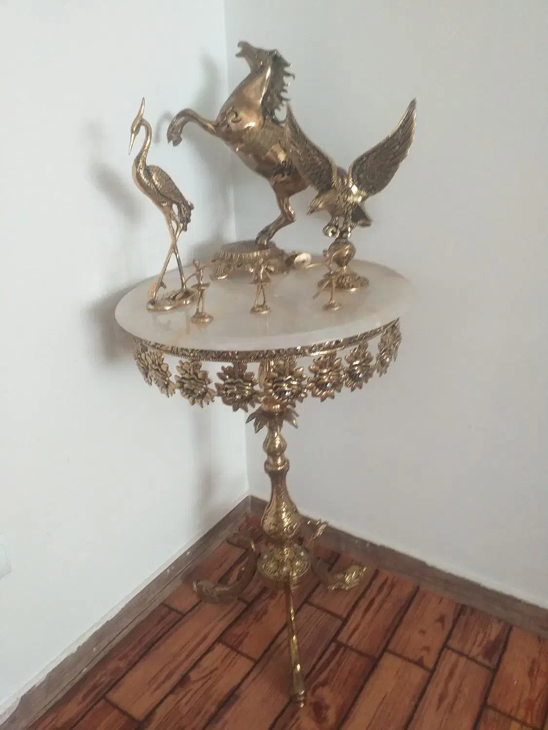 برنز|مجسمه، تندیس، ماکت|قم, پردیسان|دیوار