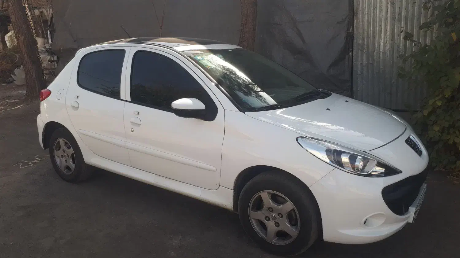 پژو ۲۰۷ ارتقا پاناروما|خودرو سواری و وانت|مشهد, کوشش|دیوار