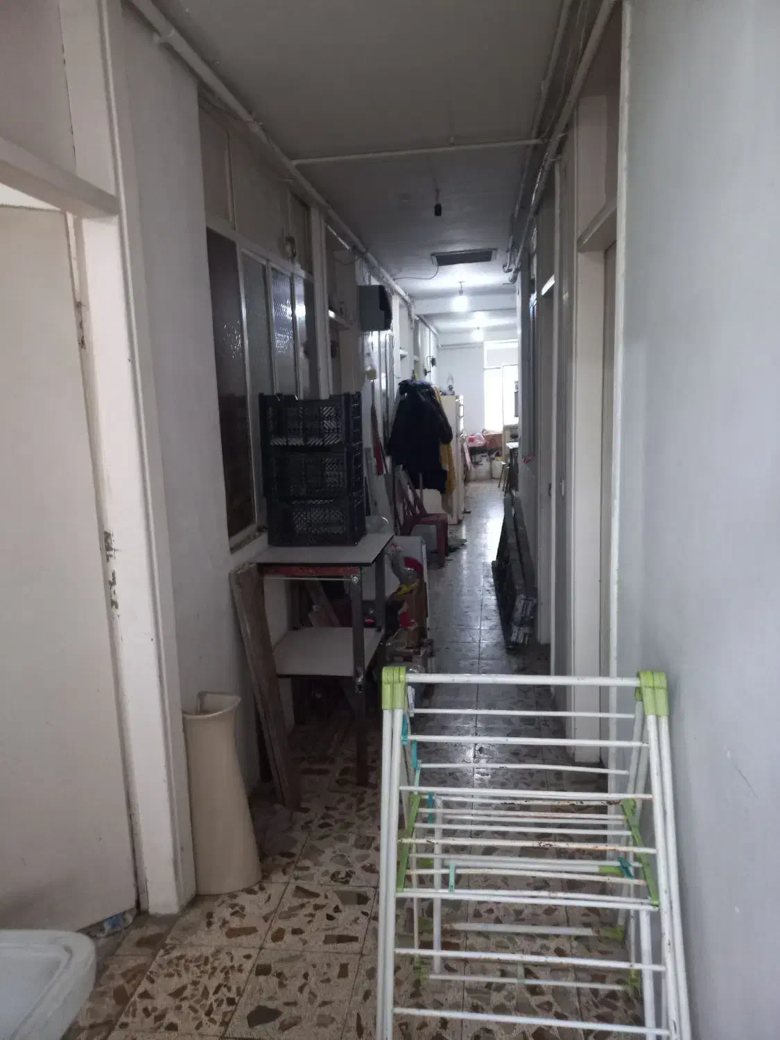 فروش آپارتمان  قدیمی تجاری|فروش آپارتمان|لاهیجان, انقلاب|دیوار