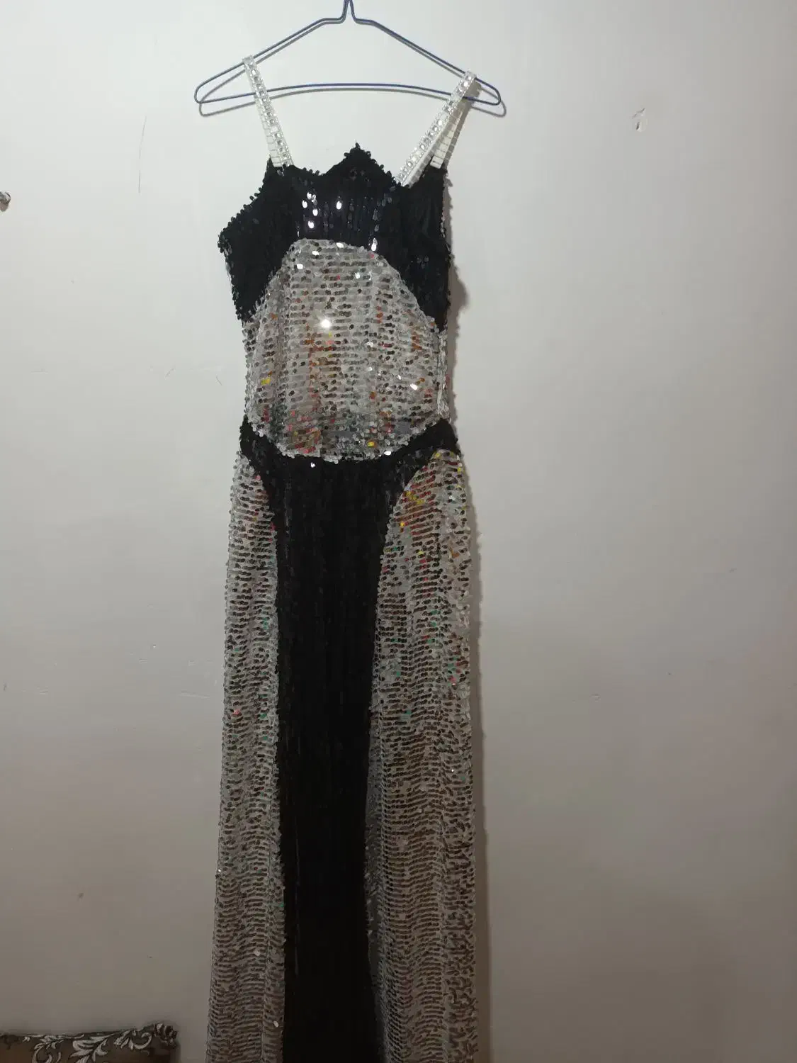 لباس مجلسی|لباس|مینودشت, |دیوار