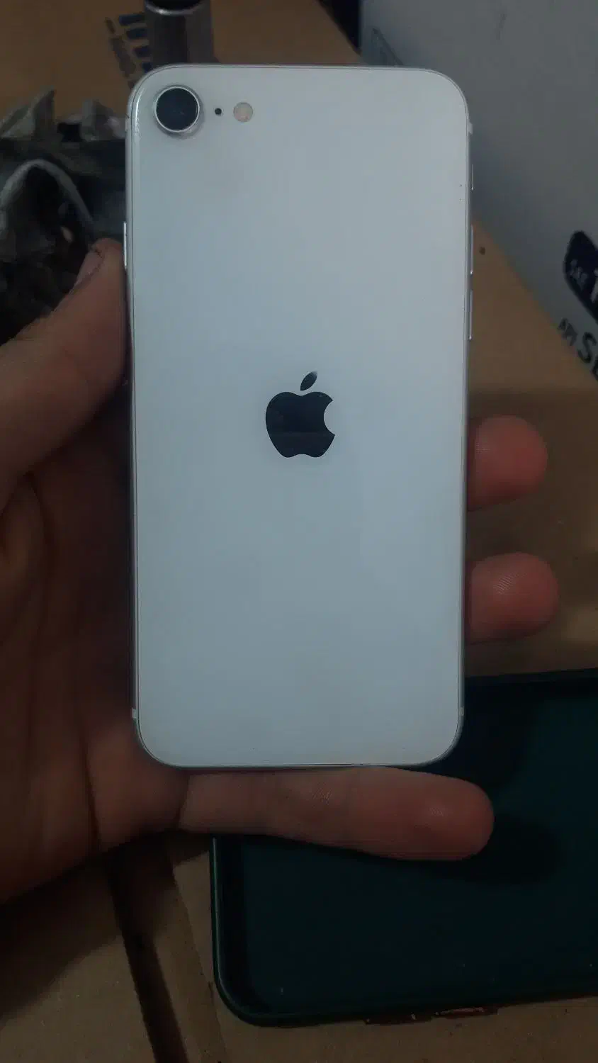 ایفونSE2020|موبایل|پاکدشت, پاکدشت (مامازند)|دیوار