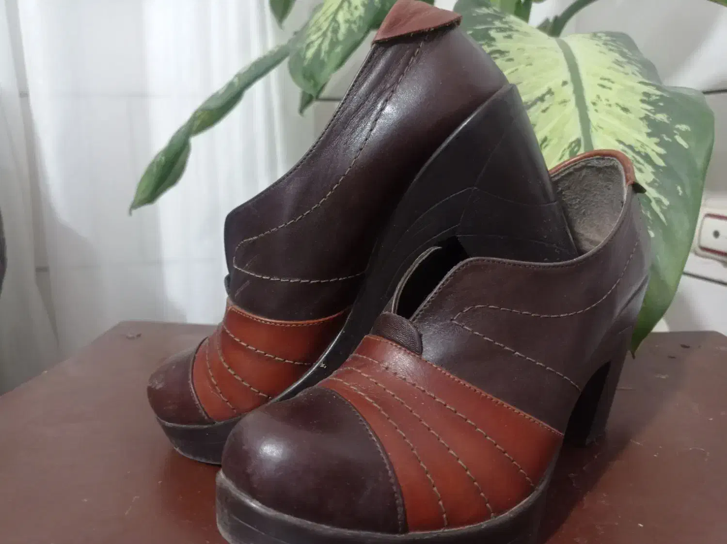 کفش چرم گاوی|کیف، کفش، کمربند|خرمدره, |دیوار