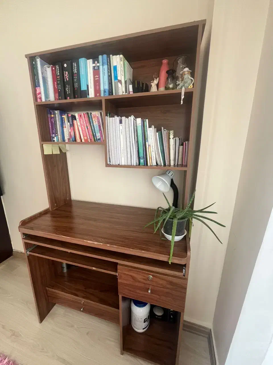 کتاب خانه ام دی اف|میز تحریر و کامپیوتر|اردبیل, |دیوار