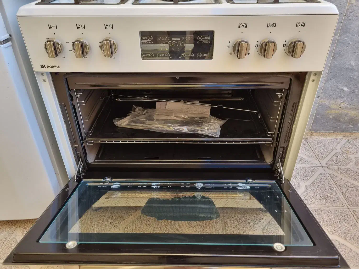 اجاق گاز فردار روبینا|اجاق گاز و لوازم برقی پخت‌وپز|تبریز, |دیوار