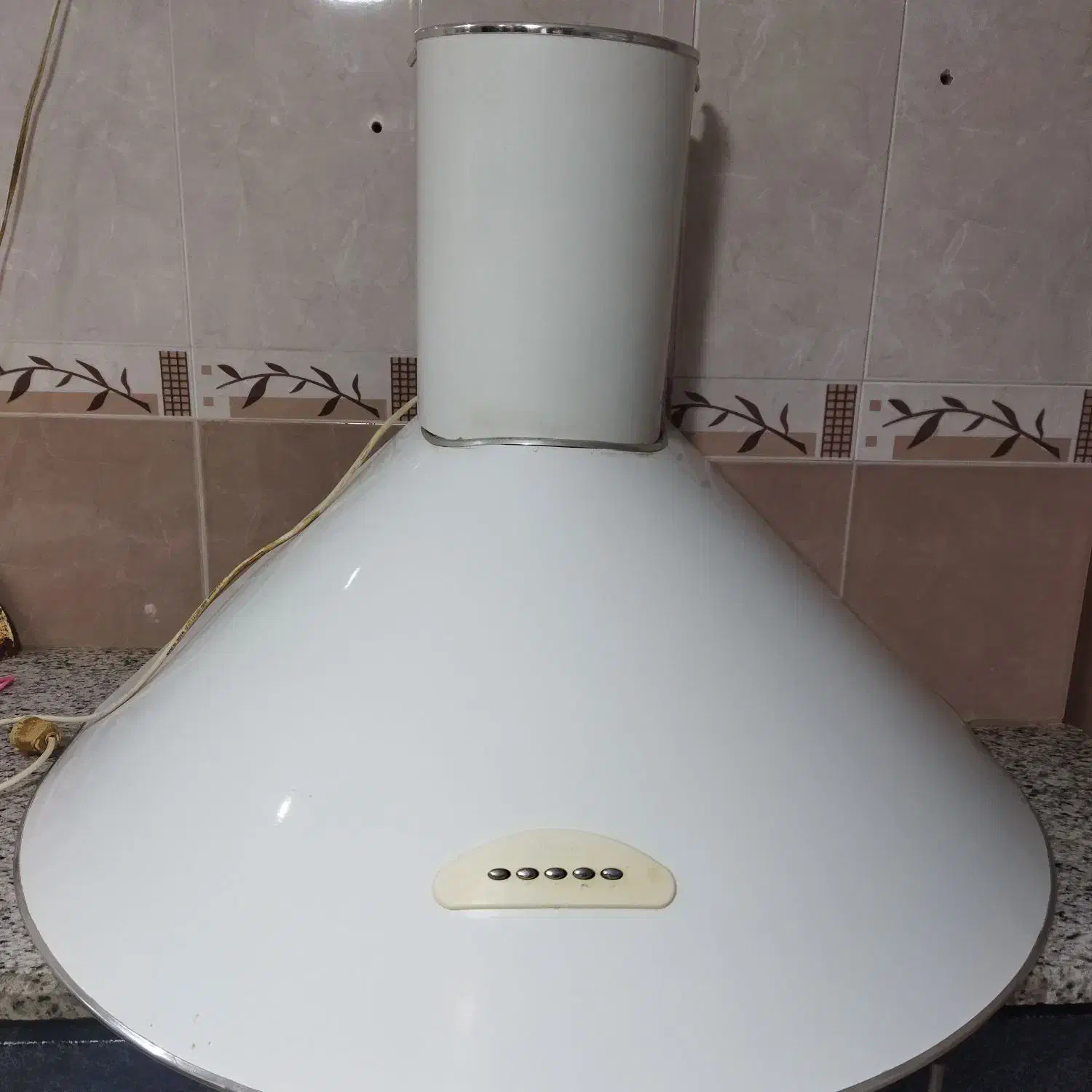 هود سفید کارکرده سالم|هود|علی‌آباد کتول, |دیوار