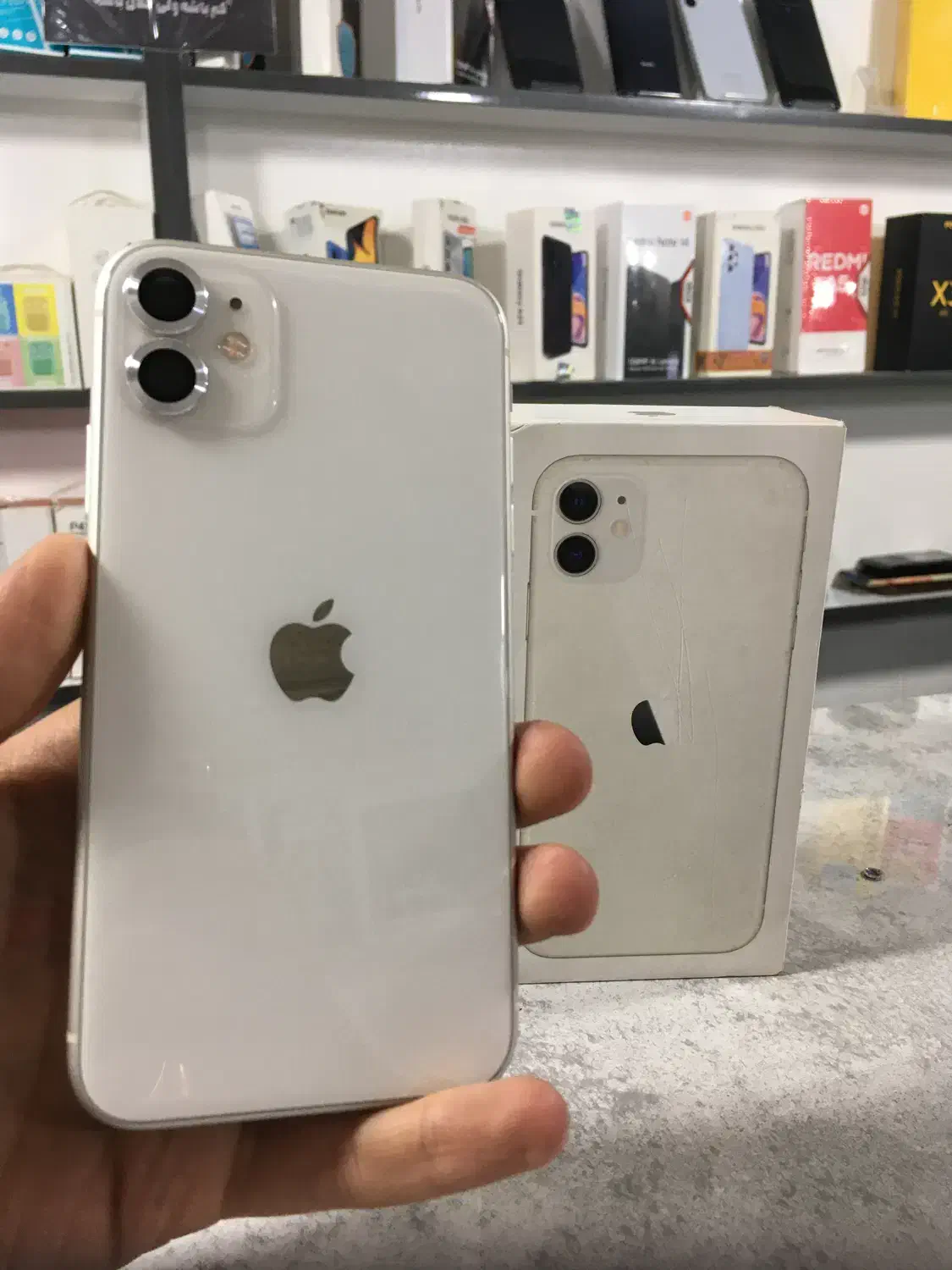 گوشی ایفون 11 با حافظه 128 گیگابایت درحدنو|موبایل|قرچک, زیبا شهر|دیوار