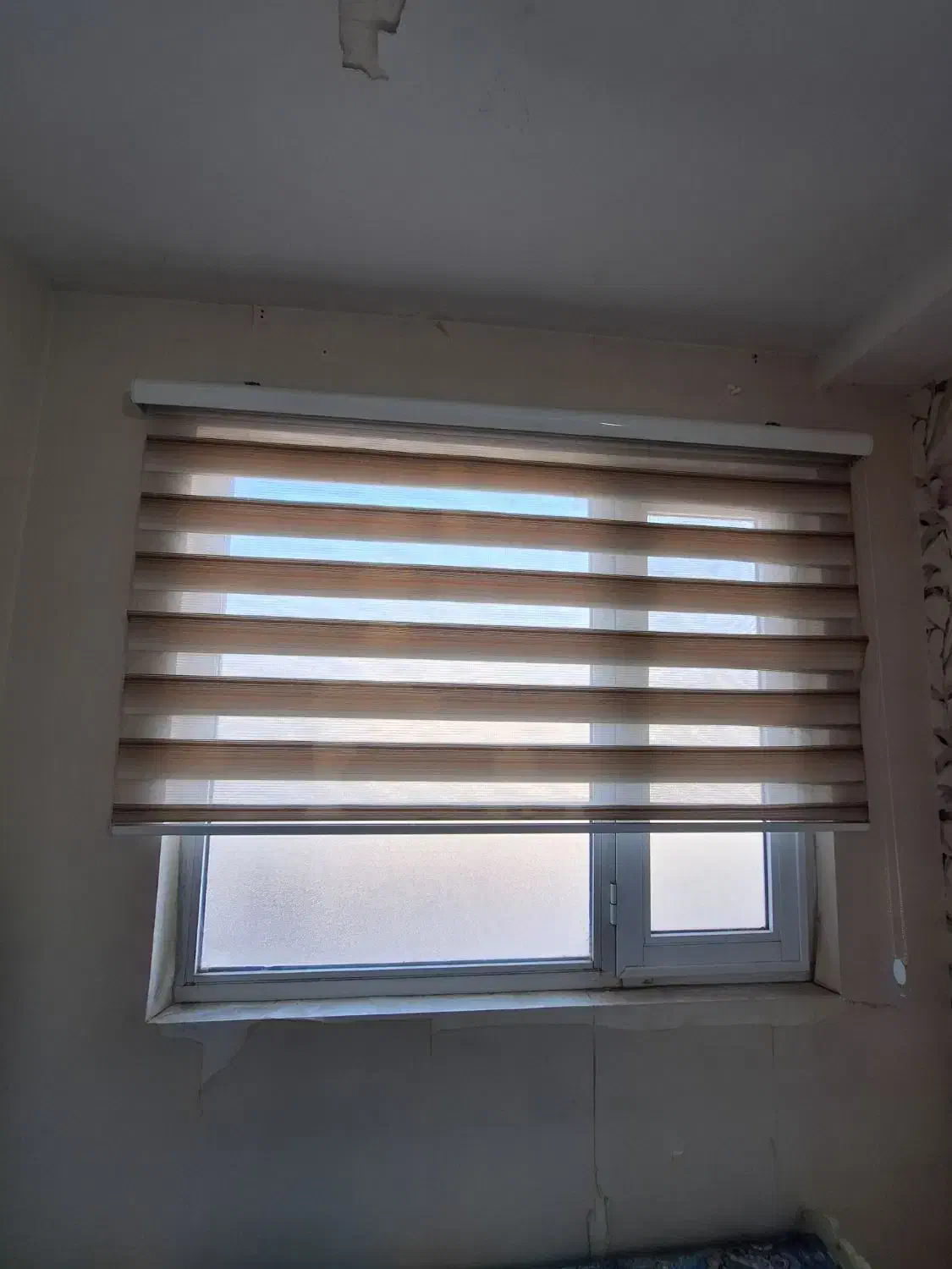 پرده زبرا در حد  طول ۱.۵ عرض ۲|پرده، رانر، رومیزی|قزوین, |دیوار