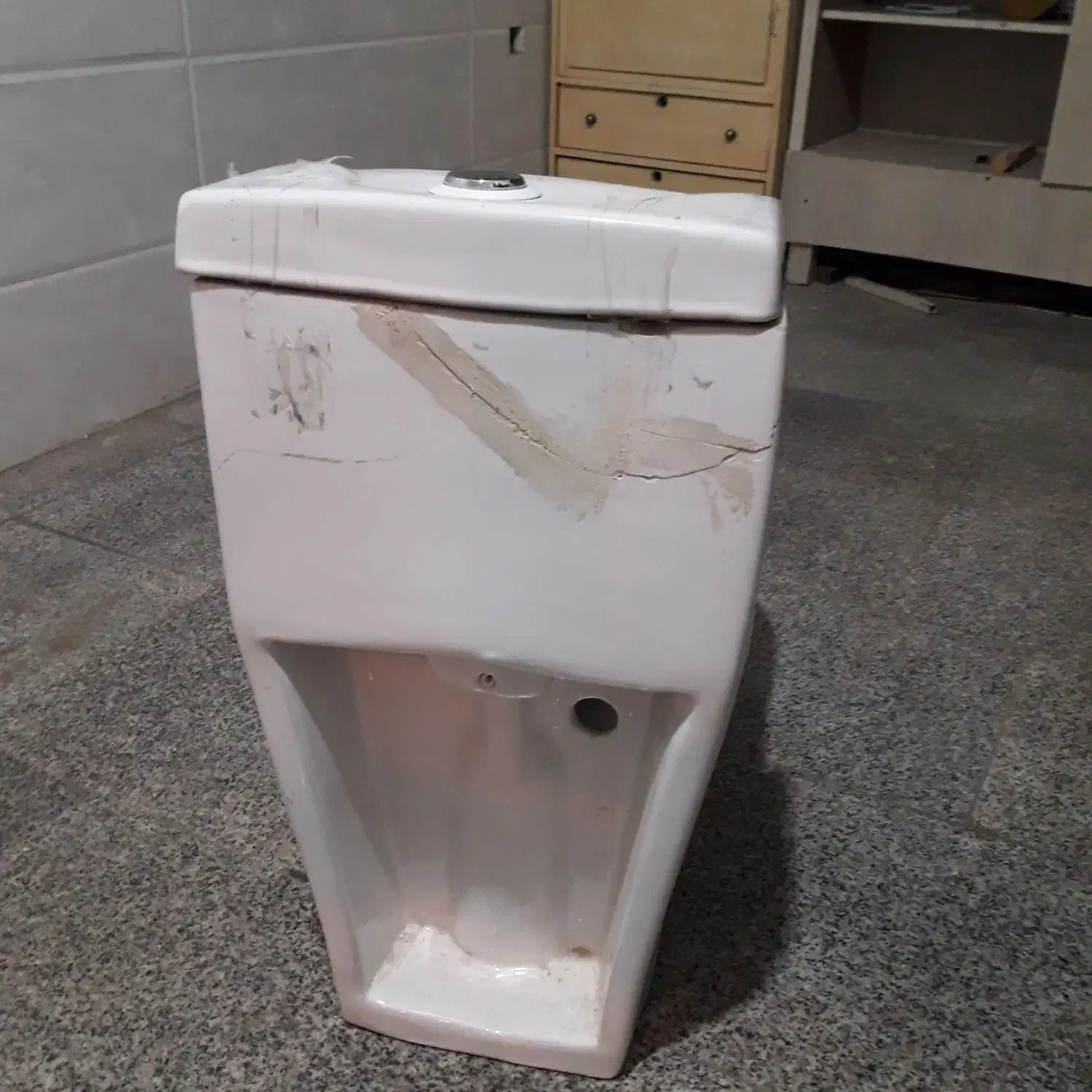 دستشویی فرنگی|لوازم سرویس بهداشتی|اراک, |دیوار