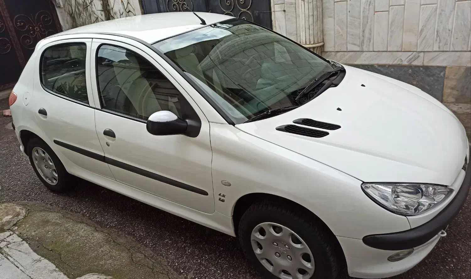 206 تیپ 2 مدل 98 معاینه فنی و بیمه یکسال|خودرو سواری و وانت|آستانه اشرفیه, |دیوار