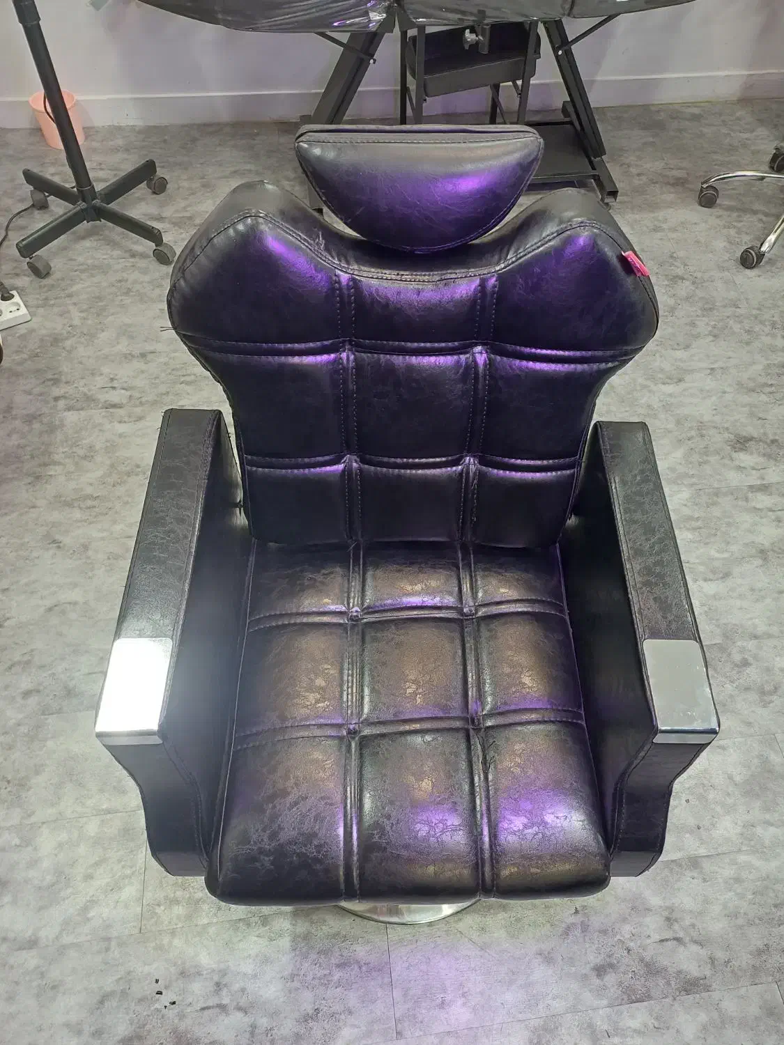 صندلی جکی آرایشگری مردانه|آرایشگاه و سالن‌های زیبایی|هشتگرد, شهرک ولیعصر (مصلی)|دیوار