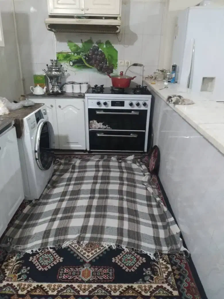 اجاره واحد ۶۰ متری