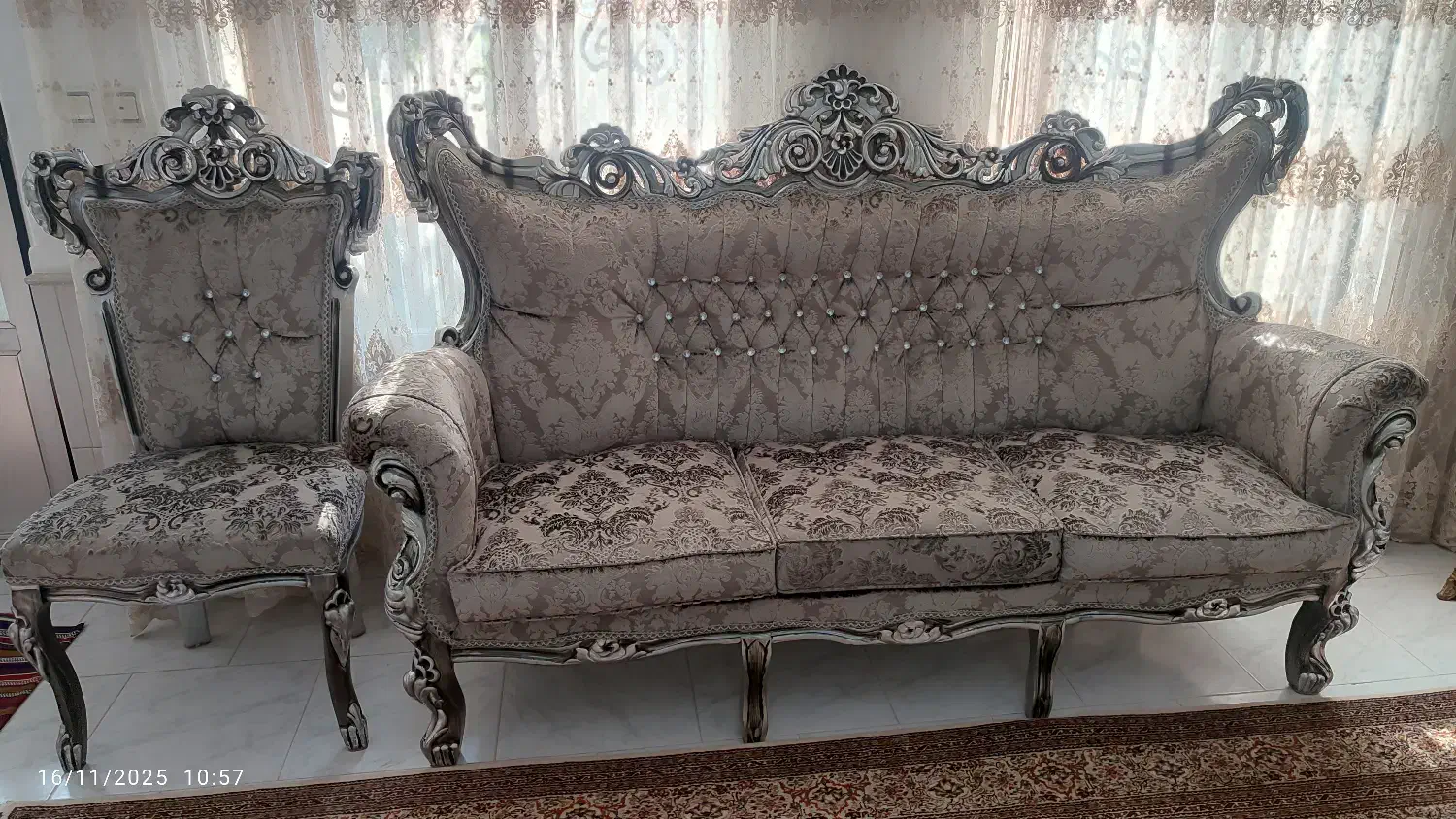 مبل نه نفره|مبلمان خانگی و میز عسلی|میانه, |دیوار