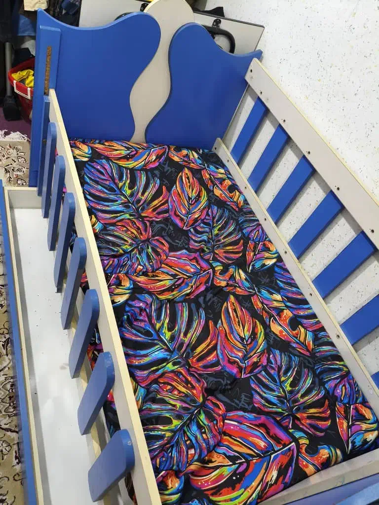 تخت کودک|تخت و صندلی بچه|بهبهان, |دیوار