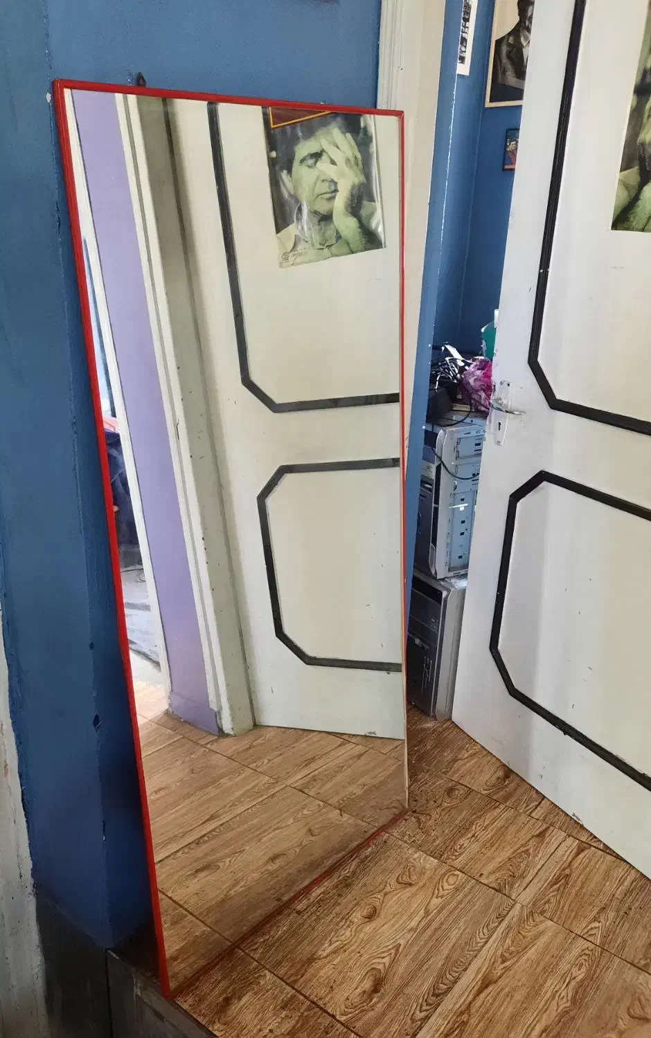 آینه|آینه|رشت, گلسار|دیوار