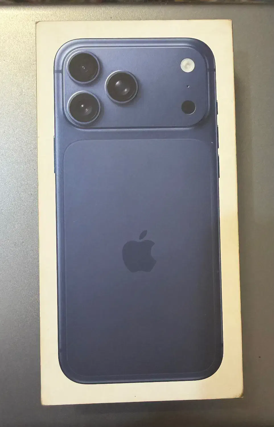 آیفون ۱۷ پرومکس ۲۵۶ گیگ، پلمپ، رنگ آبی|موبایل|زاهدان, |دیوار