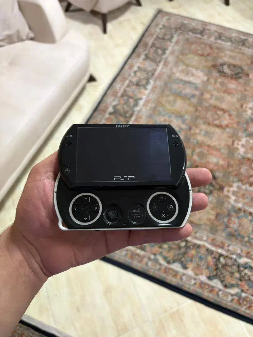 PSP GO پی اس پس مدل گو|کنسول، بازی ویدئویی و آنلاین|تهران, تهرانپارس شرقی|دیوار