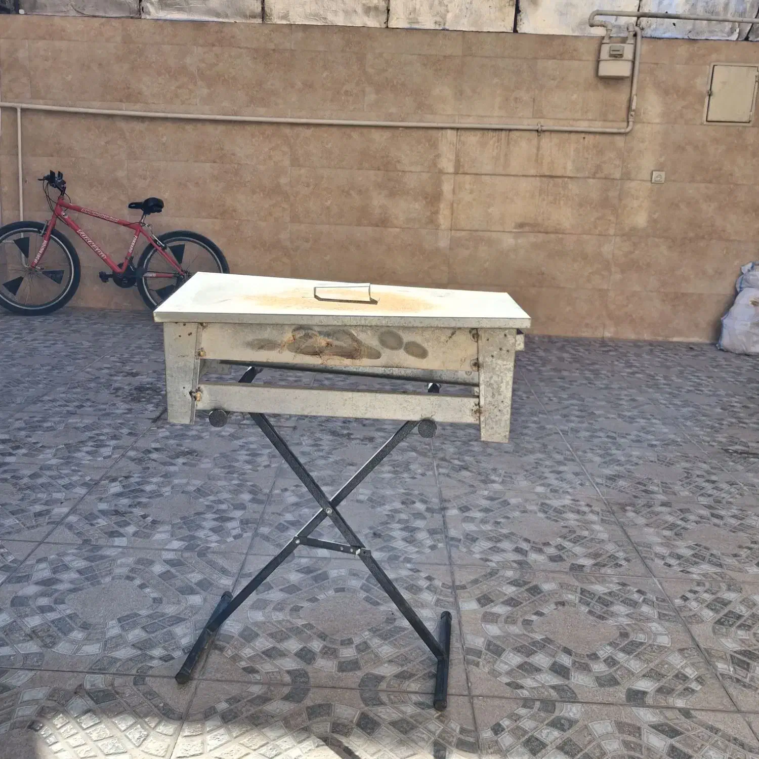 پایه منقل ایستاده تاشو|اجاق گاز و لوازم برقی پخت‌وپز|خرم‌آباد, |دیوار