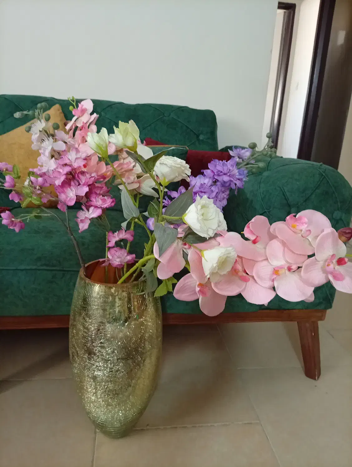 گل و گلدان مصنوعی|گل مصنوعی|هشتگرد, فاز ۷ مهستان|دیوار