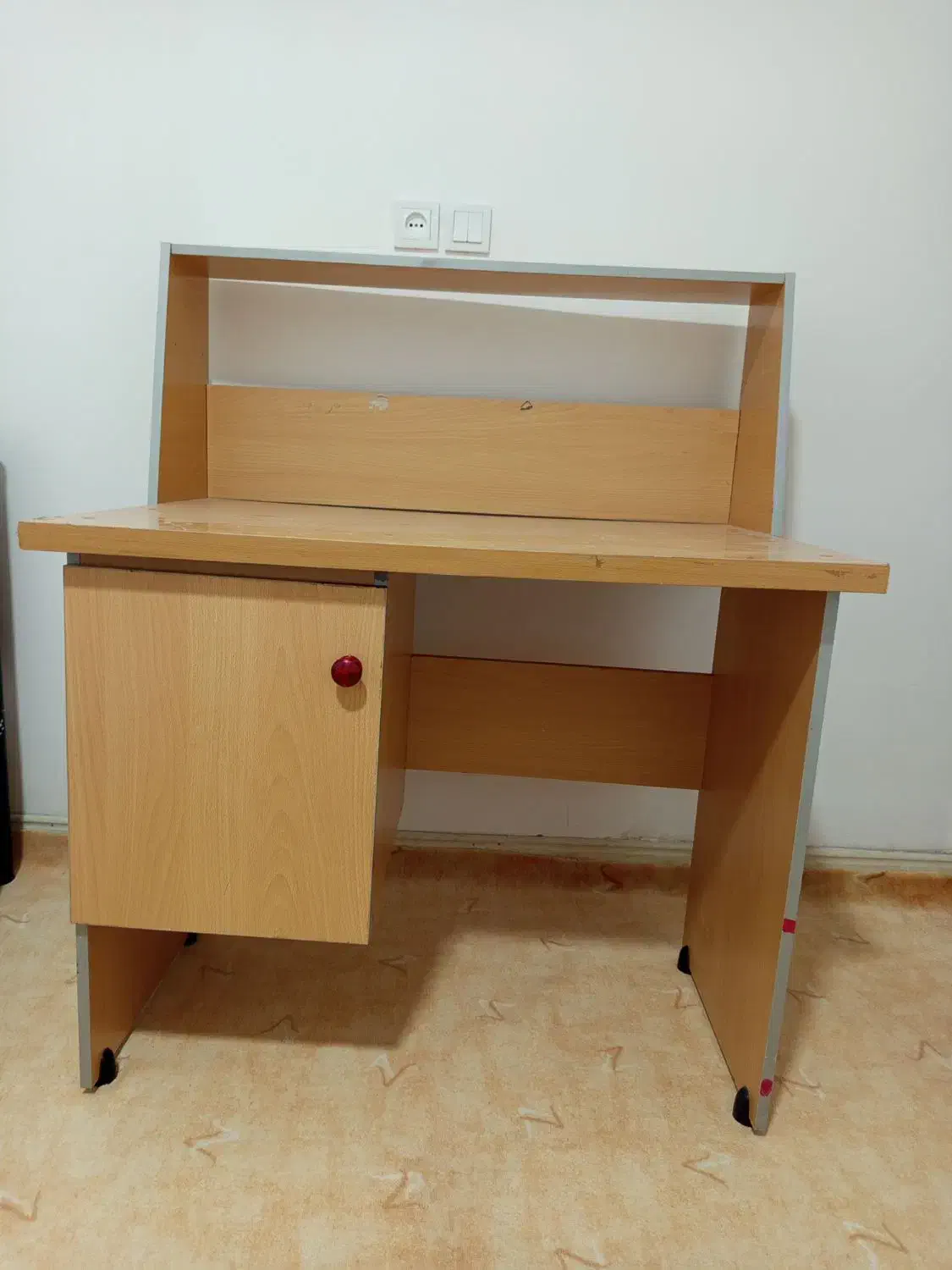 میز مطالعه|میز تحریر و کامپیوتر|آبدانان, |دیوار