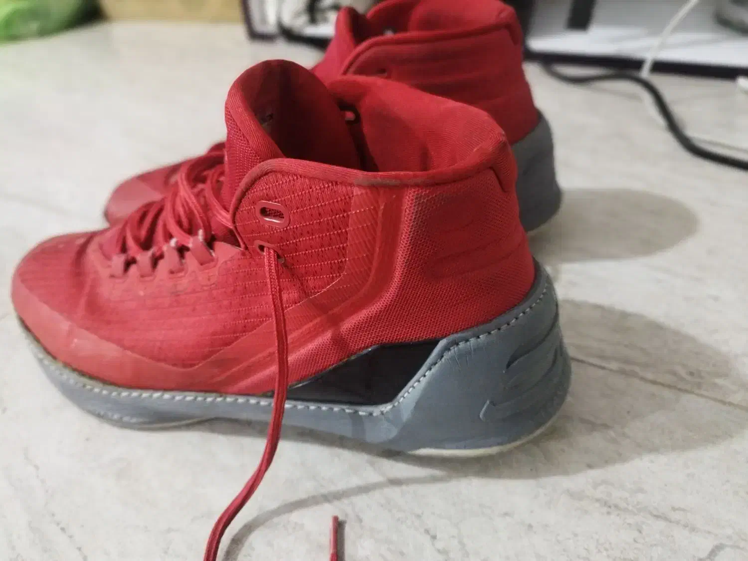 کفش|کیف، کفش، کمربند|بوشهر, |دیوار