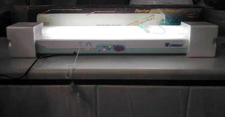 لامپ اضطراری فلورسنت STARDUST ژاپن|لامپ و چراغ|یزد, |دیوار