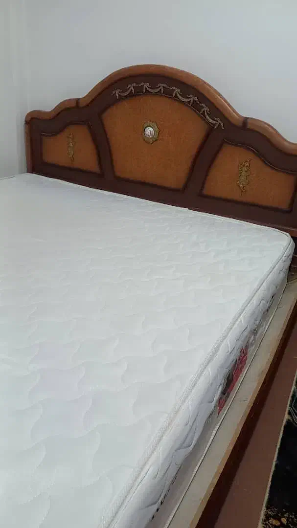 تخت خواب دو نفره|تخت و سرویس خواب|سنندج, |دیوار