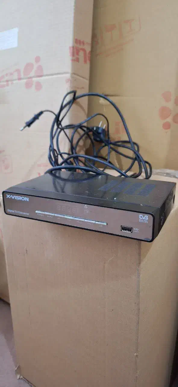 تلویزیون ۳۲ ال جی با لوازم|تلویزیون و پروژکتور|اردبیل, |دیوار