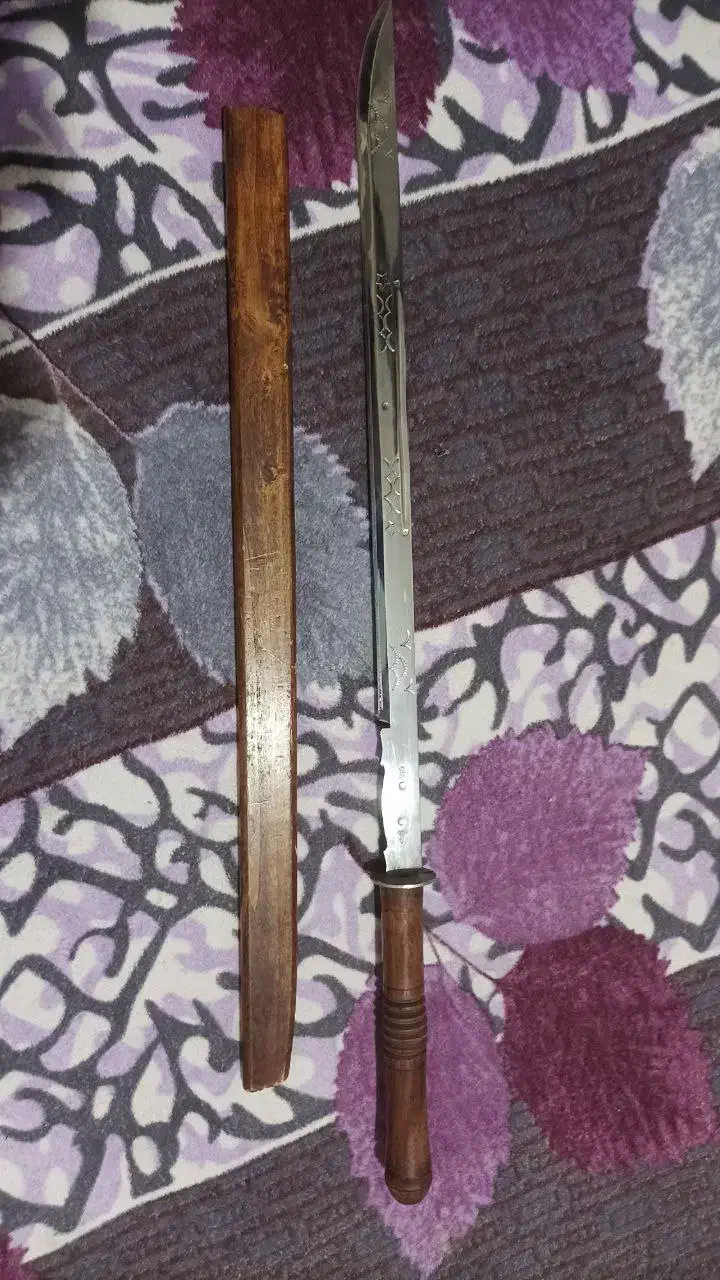 شمشیر زنجان معاوضه|کلکسیون اشیاء عتیقه|تهران, فاطمی|دیوار