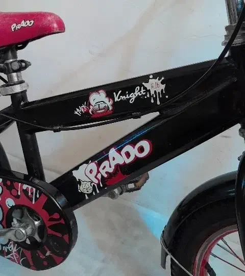 دوچرخه سایز 16 مارک پرادو درحد نو|دوچرخه، اسکیت، اسکوتر|اراک, |دیوار