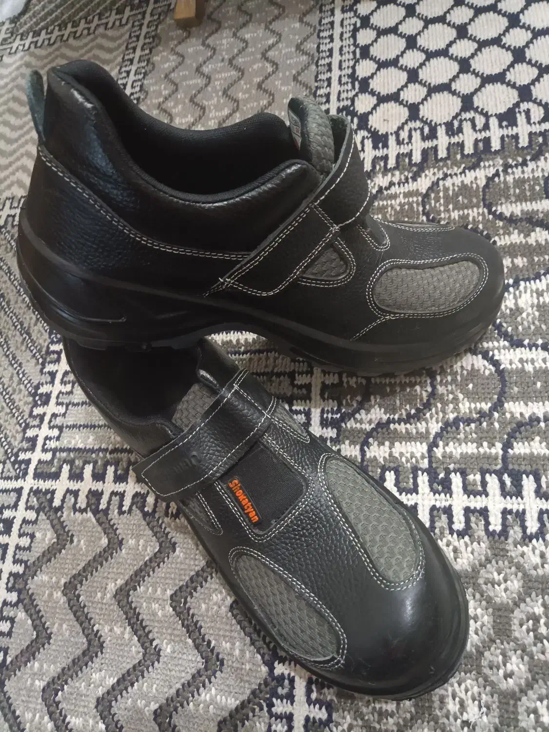 کفش کار|کیف، کفش، کمربند|ابهر, |دیوار