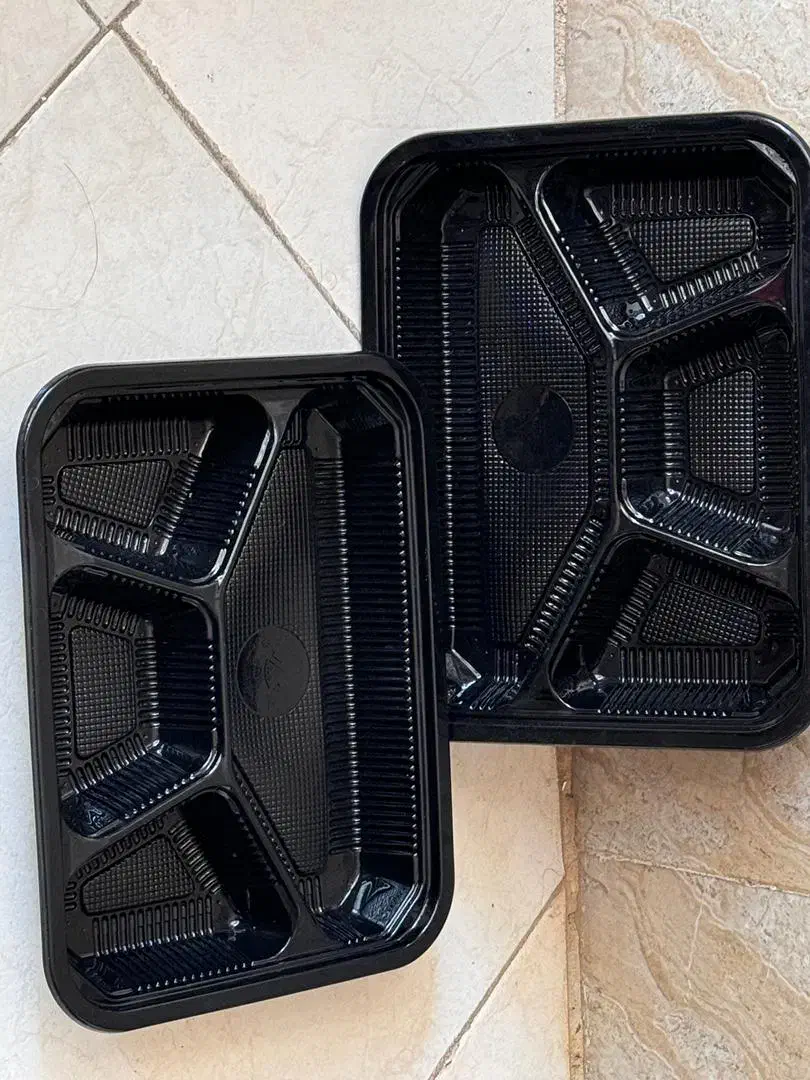 ظرف پلاستیکی|ظروف نگهدارنده، پلاستیکی، یک‌بارمصرف|اصفهان, لیمجیر|دیوار