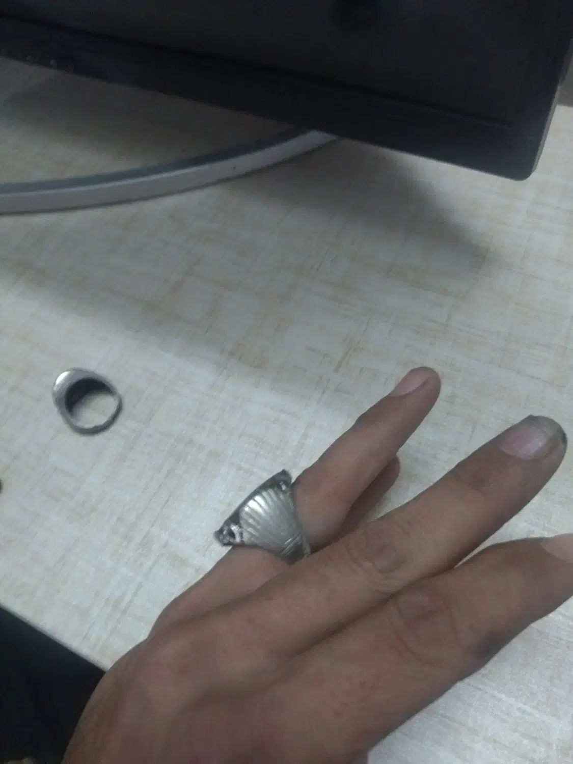 انگشتر نقره قدیم فیروزه وعقیق مشکی نگین کاری شده|جواهرات|سرخه, |دیوار