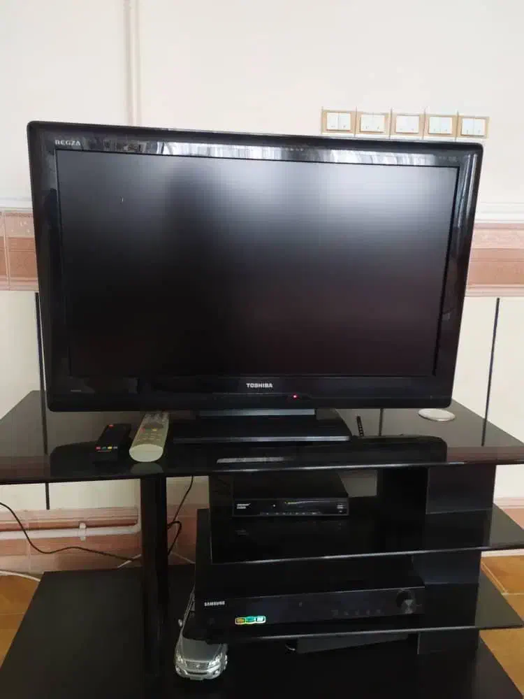 تلوزیون توشیبا|تلویزیون و پروژکتور|زنجان, |دیوار