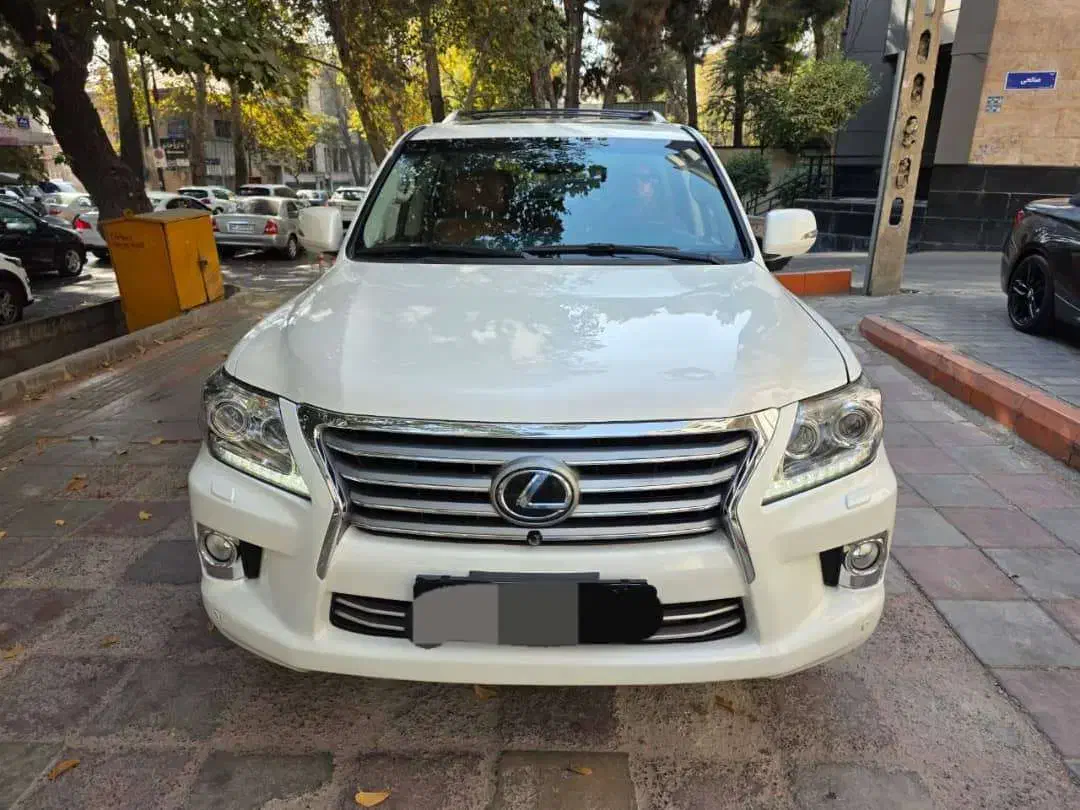 لکسوس LX570 مدل 2013|خودرو سواری و وانت|کرج, فاز ۴ مهرشهر|دیوار