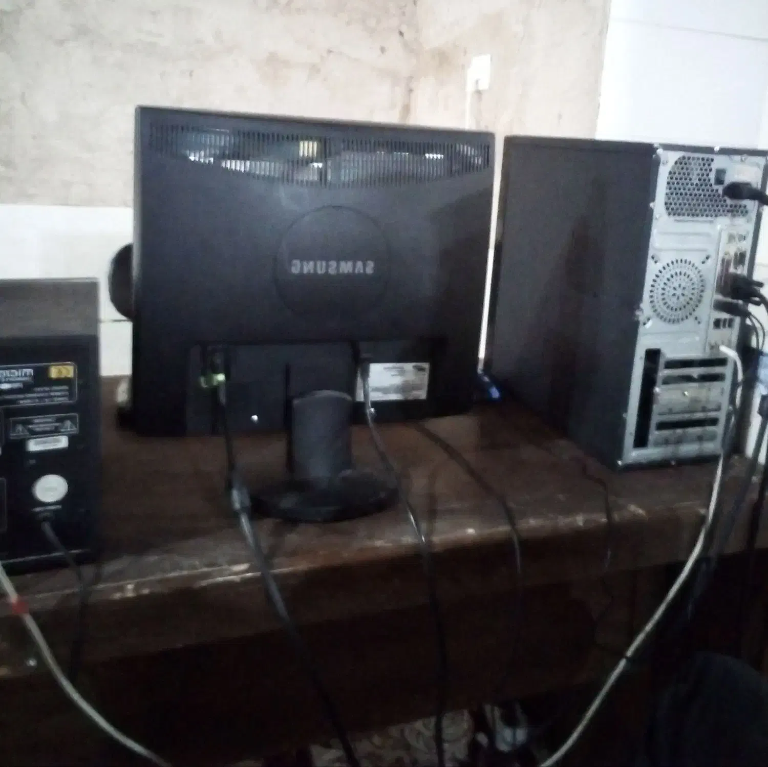 کامپیوتر|رایانه رومیزی|آباده, |دیوار