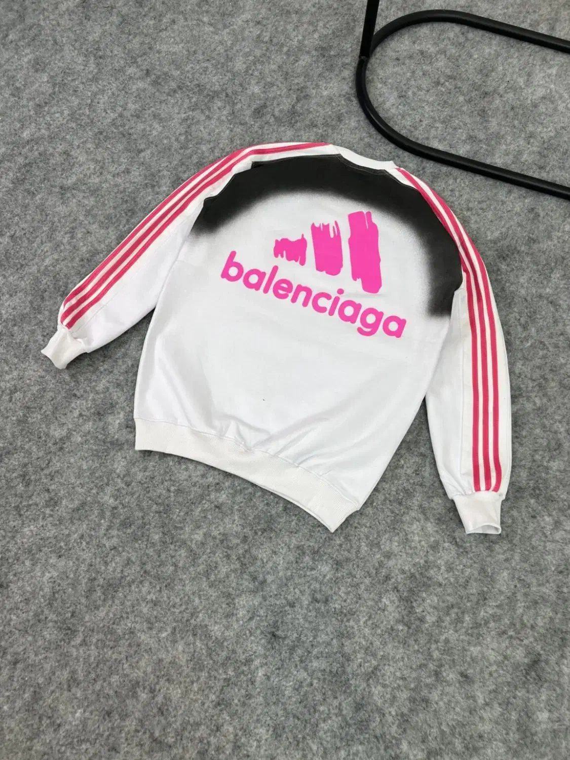 دورس آدیداس 1|لباس|قم, لسانی|دیوار