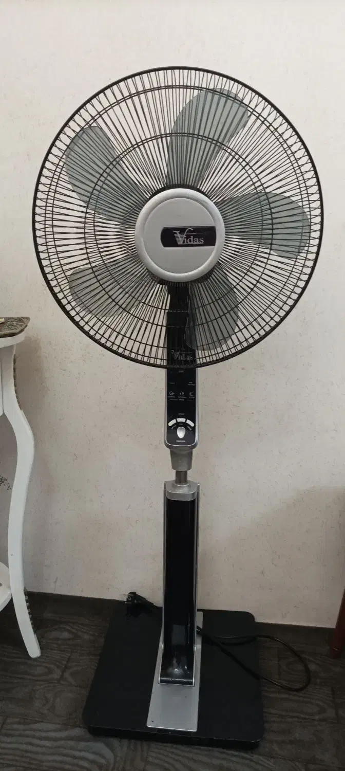 پنکه ایستاده ویداس|پنکه و تصفیهکنندهٔ هوا|رودسر, |دیوار