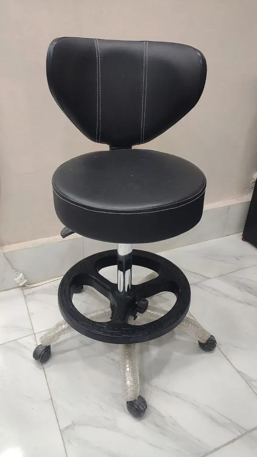 صندلی استادکار صندلی جکدار|آرایشگاه و سالنهای زیبایی|رشت, خمیران زاهدان|دیوار