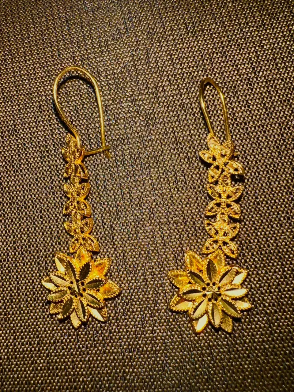 گوشواره طلا نو تقریبا ۷ گرمو ۸۰۰ سوت|جواهرات|تهران, نعمت‌آباد|دیوار