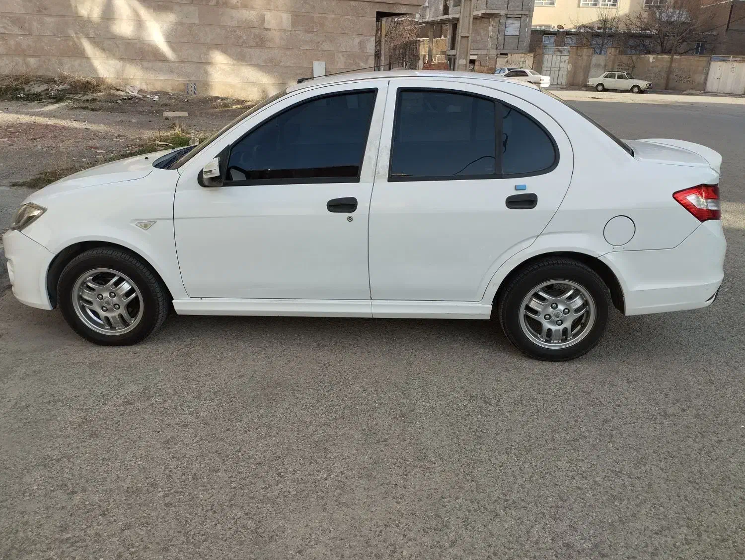 ساینا|خودرو سواری و وانت|اردبیل, |دیوار