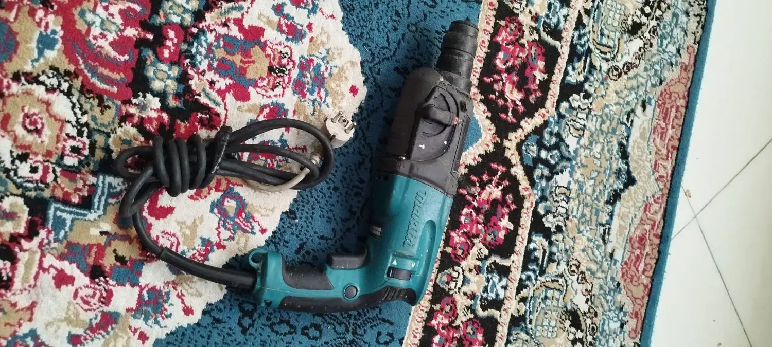 دریل بتن کن ماکیتا سه کیلویی مدل HR2470 سه کاره|ابزارآلات|تهران, خزانه|دیوار