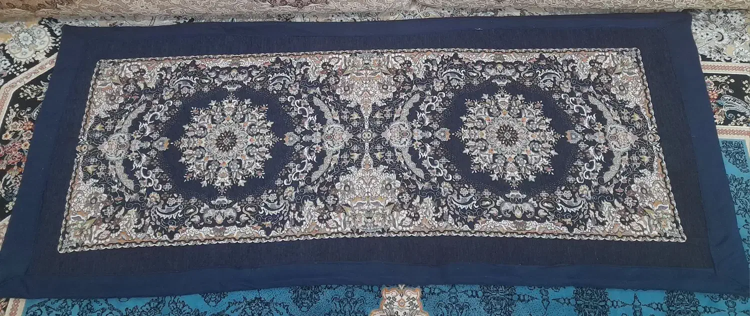 نشیمن گاه نمدی راحت|پشتی|اهواز, زوویه ۲|دیوار