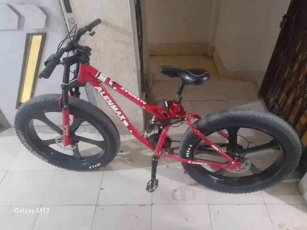 دوچرخه بزرگ درجه یک|دوچرخه، اسکیت، اسکوتر|اهواز, دانشگاه چمران|دیوار