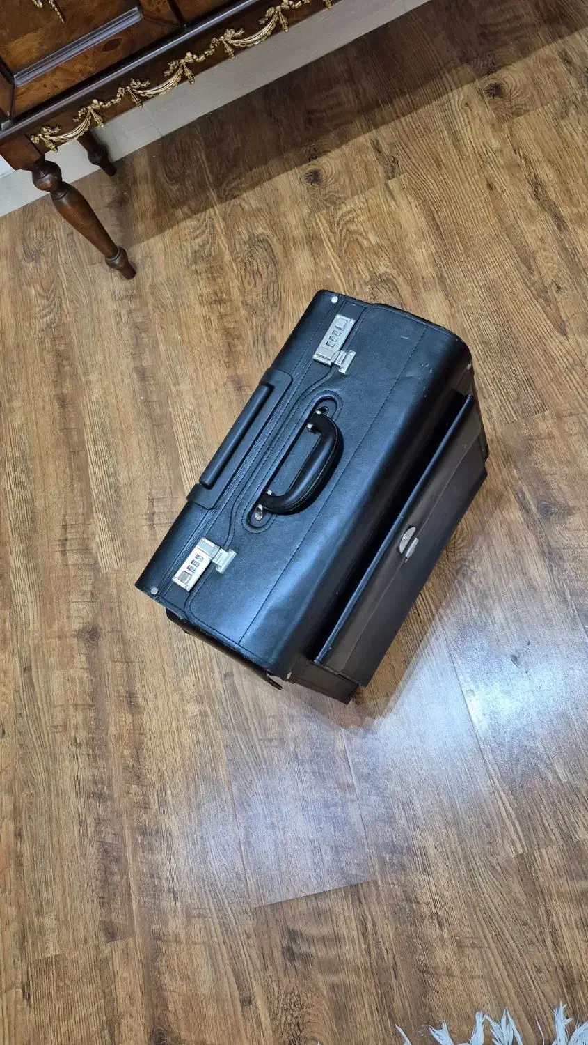 چمدان مسافرتی|کیف، کفش، کمربند|شهریار, شهریار|دیوار