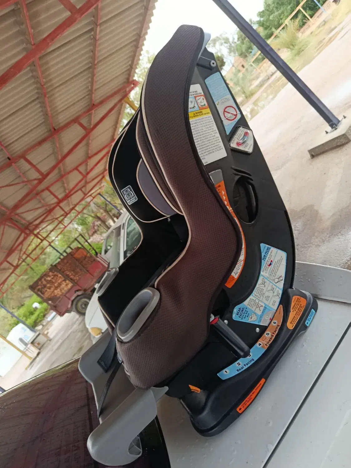 صندلی ماشین کودک مناسب تا ۱۰سال فروشی استفاده نشده|تخت و صندلی بچه|بندرعباس, |دیوار