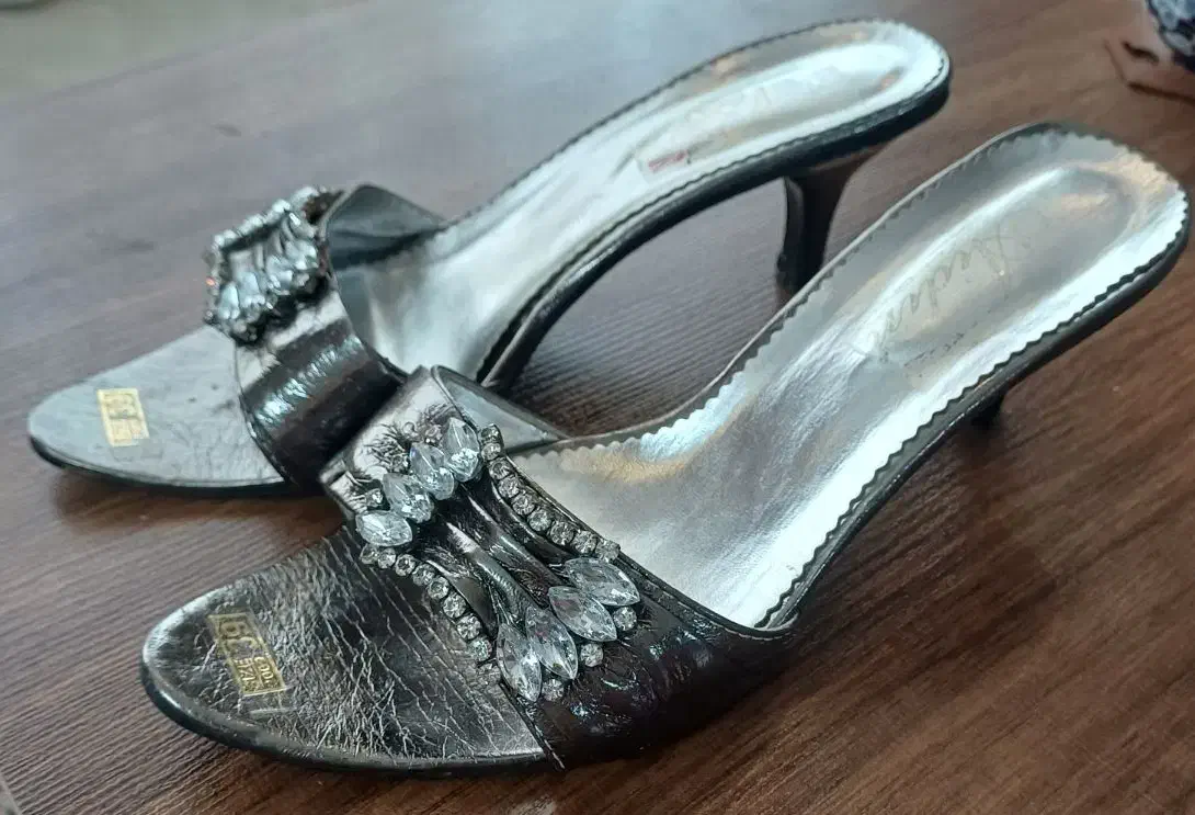 کفش مجلسی زنانه|کیف، کفش، کمربند|طرقبه, |دیوار