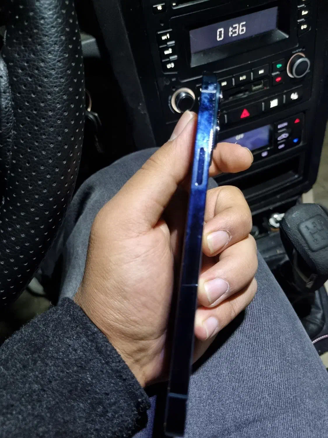 256 12pro max|موبایل|بروجرد, |دیوار