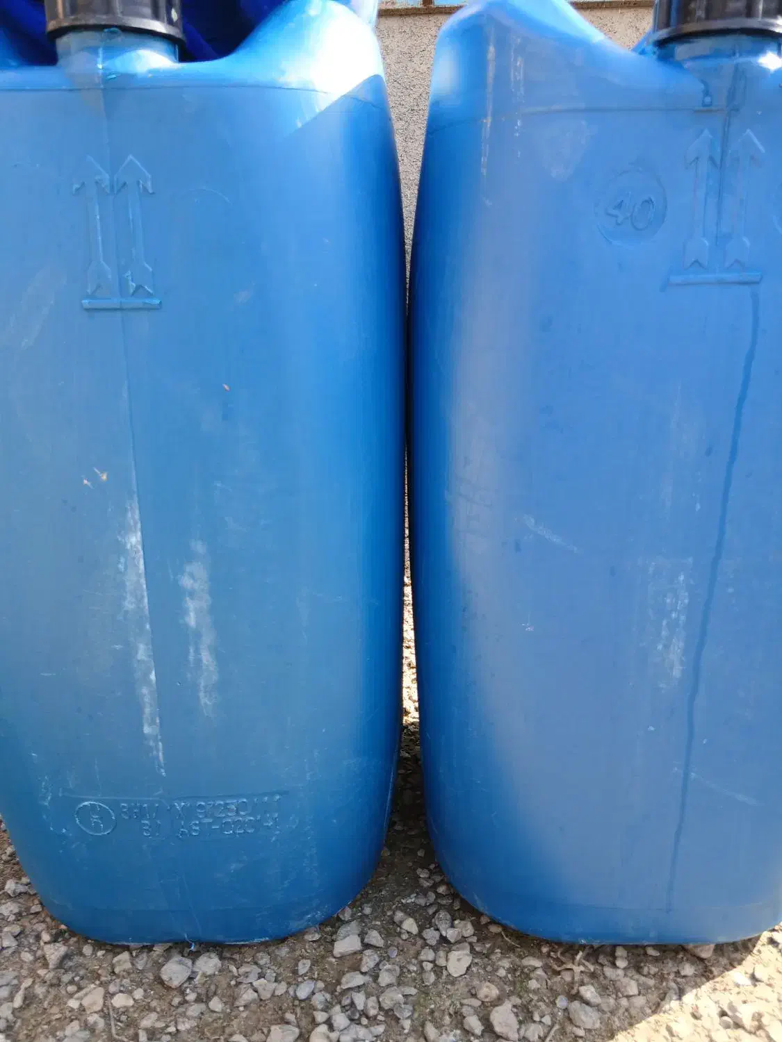 گالن ۷۰ لیتری|ظروف نگهدارنده، پلاستیکی، یکبارمصرف|آق قلا, |دیوار