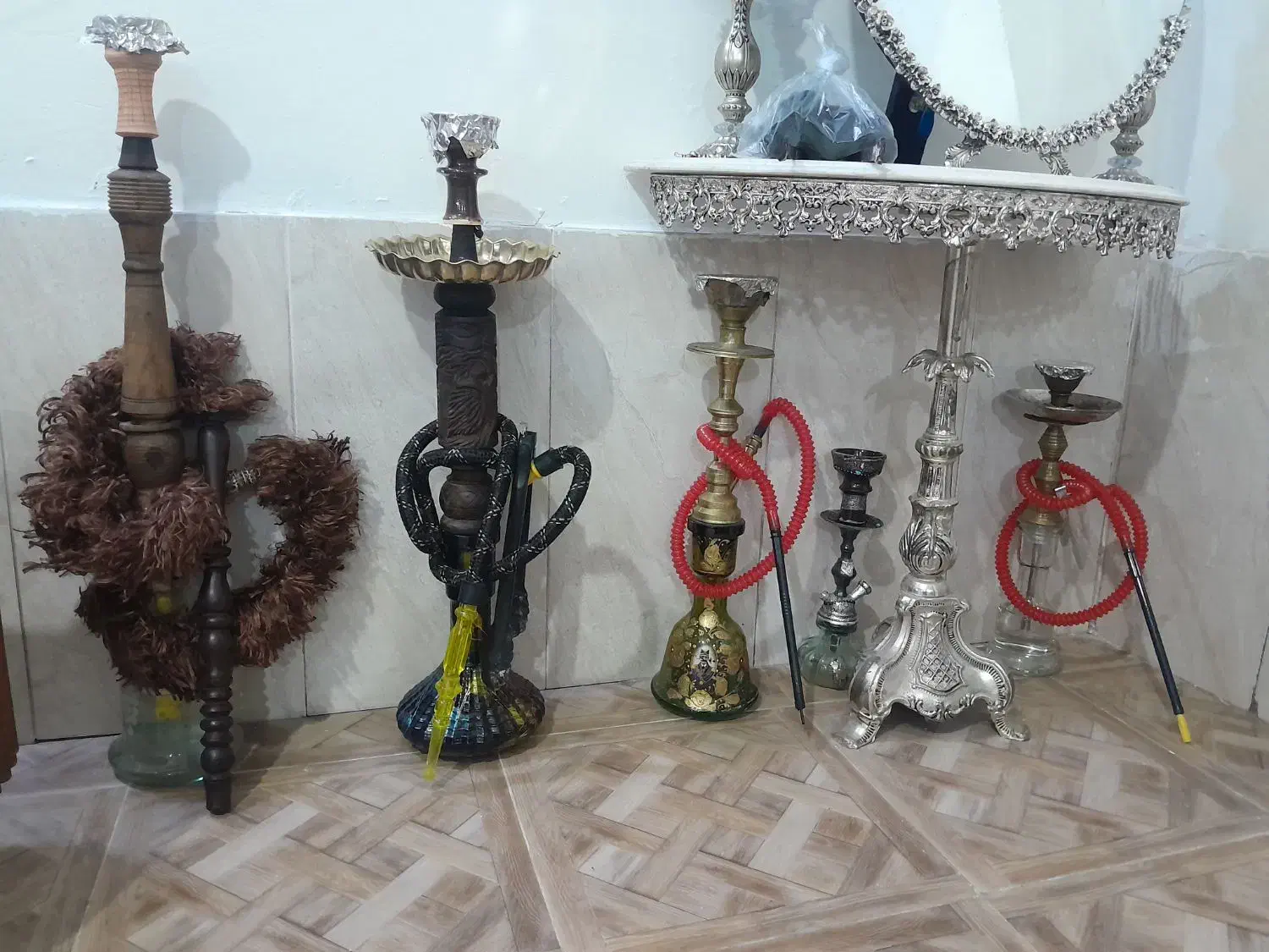 قلیان .قلیون چوب و فلز برنج|صنایع دستی و سایر لوازم تزئینی|بابل, |دیوار