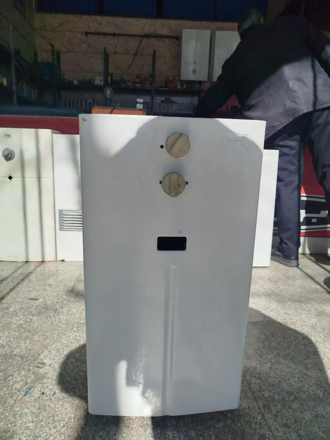 آبگرمکن|آبگرمکن، پکیج، شوفاژ|بروجرد, |دیوار